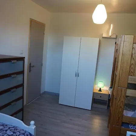Familial De Avec 2 Places De Parking Prive Interieur Gratuit * Beuvrages