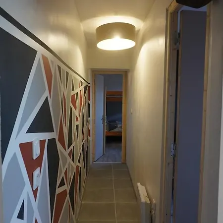 Familial De Avec 2 Places De Parking Prive Interieur Gratuit Daire